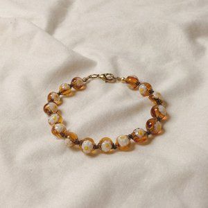 Daisy Faux Amber Glass Bead Knotted Bracelet